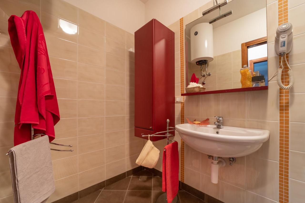 Residenza Al Parco Aparthotel บิบิโอเน ภายนอก รูปภาพ