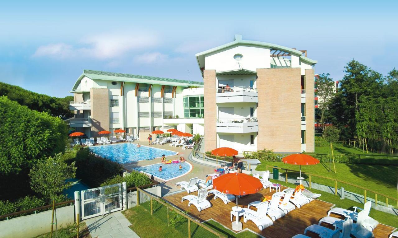 Residenza Al Parco Aparthotel บิบิโอเน ภายนอก รูปภาพ